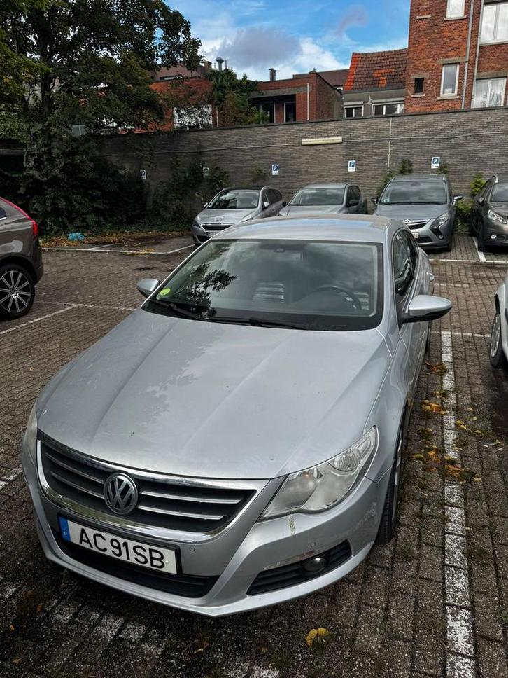 Volkswagen Passat 1.8 essence 2009, Autos, Volkswagen, Particulier, Passat, Essence, Automatique, Cuir, Enlèvement