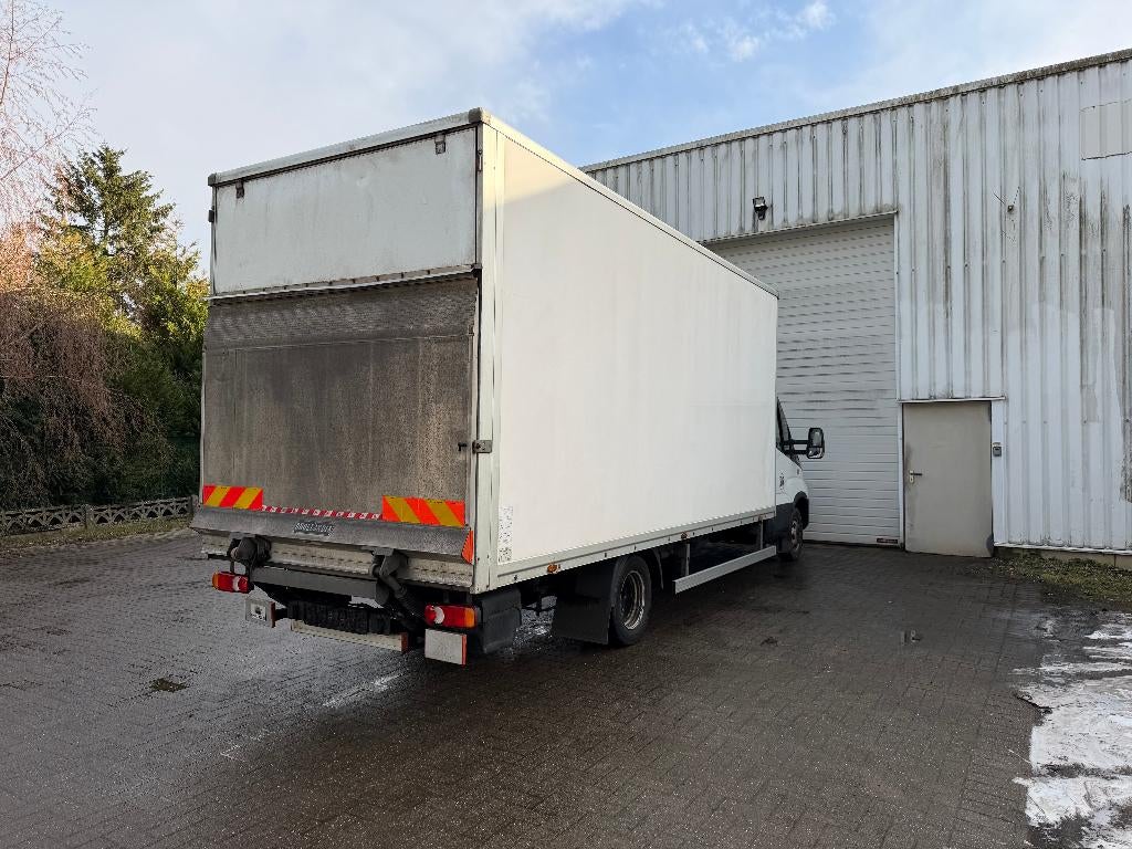 Iveco Daily 50C35HA8 V — Coffre à meuble avec hayon, Euro 6, Entreprise, Noir, 2 portes