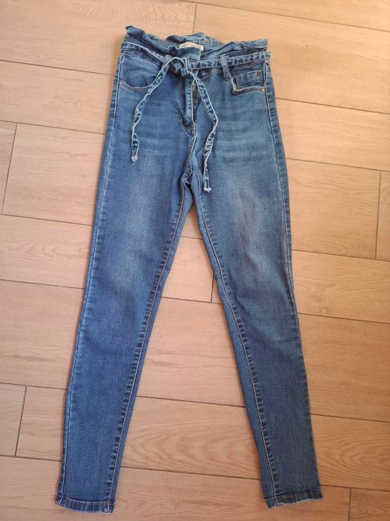 Neuf jeans taille froncée T38 M, Neuf, W28 - W29 (confection 36), Enlèvement ou Envoi, My bestiny