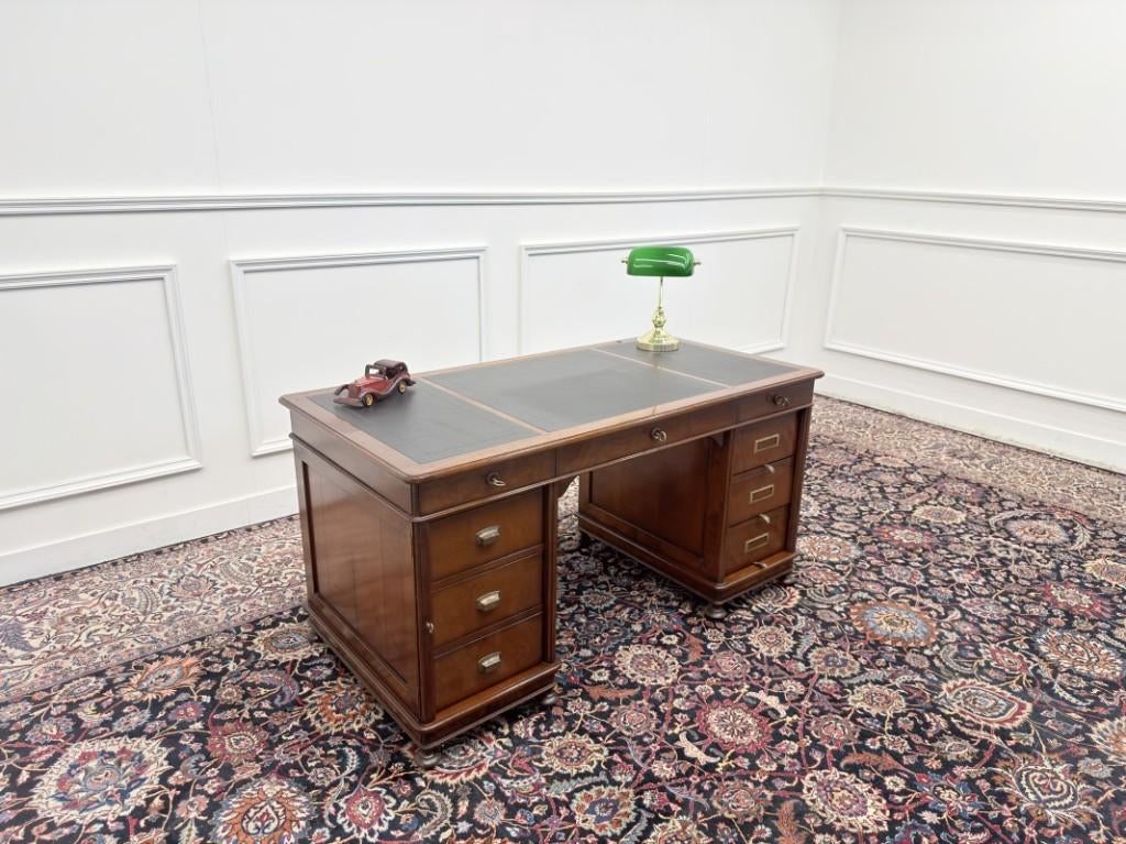 Klassiek Italiaans Assi D'Asolo Bureau, Antiek en Kunst, Ophalen