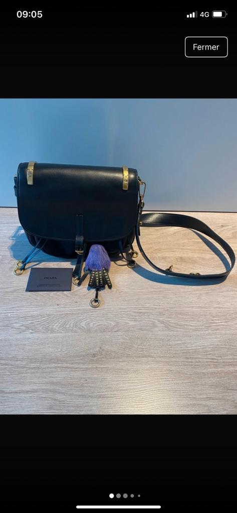 Sac Prada Corsaire leather, Bijoux, Sacs & Beauté, Sacs | Sacs Femme, Utilisé, Sac à bandoulière, Noir, Enlèvement