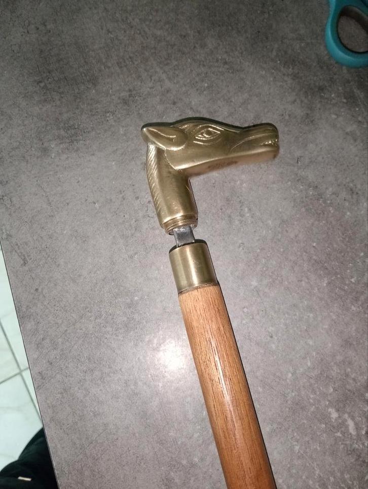 Paardenstok++ ni, Diversen, Wandelstokken