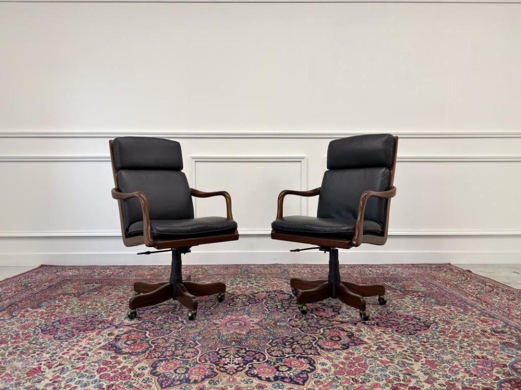 Set Klassiek Engelse Chesterfield Bureaustoelen, Enlèvement