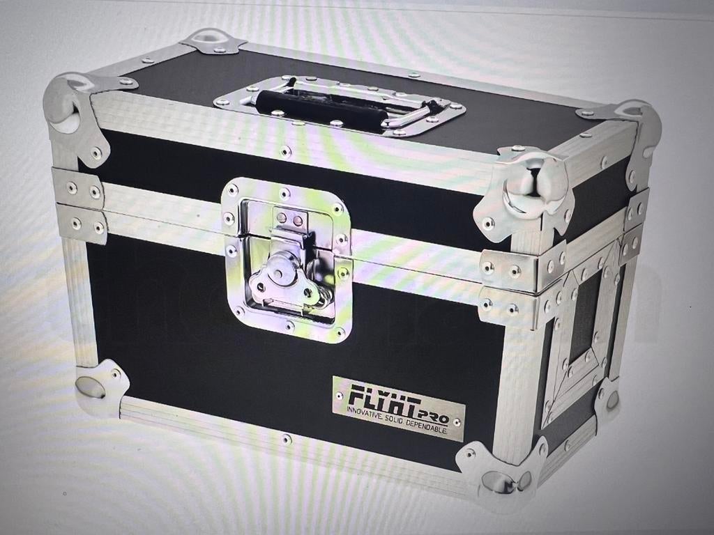 Behringer X Air XR18 flightcase Nieuw, Ophalen of Verzenden, Zo goed als nieuw, Flightcase