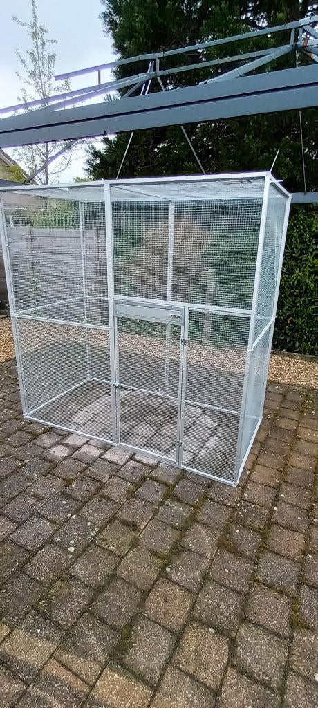 Voliere, Dieren en Toebehoren, Vogels | Hokken en Kooien, Zo goed als nieuw, Volière, Aluminium, Ophalen of Verzenden