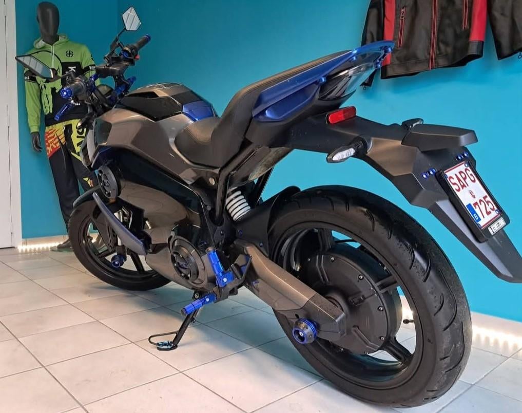 Super Soco Streethunter met 2 batterij, Vélos & Vélomoteurs, Comme neuf, Enlèvement, Électrique