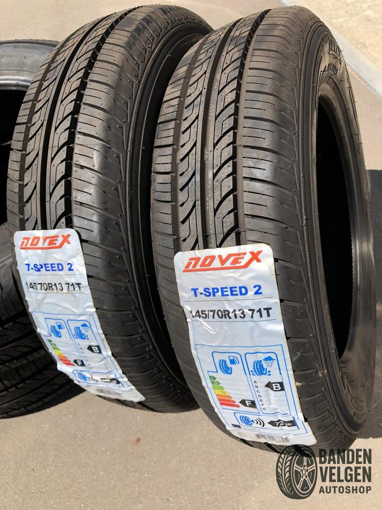 2 x 145-70-13 71 T Nieuwe Zomerband Novex Superspeed 2, Auto-onderdelen, Banden en Velgen, -, -, Nieuw, Ophalen of Verzenden