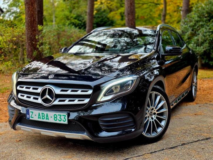 MERCEDES-BENZ - GLA 180 AMG - AUTOMAAT - 2019 - 100.195KM, Auto's, Mercedes-Benz, Bedrijf, GLA, ABS, Achteruitrijcamera, Adaptieve lichten