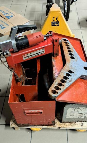 Hydraulische plooipomp Rothenberger beschikbaar voor biedingen