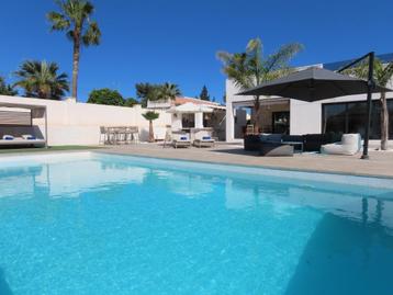 Luxe nieuwbouw villa 260M2 (zwembad & jacuzzi) tot 10 pers. beschikbaar voor biedingen
