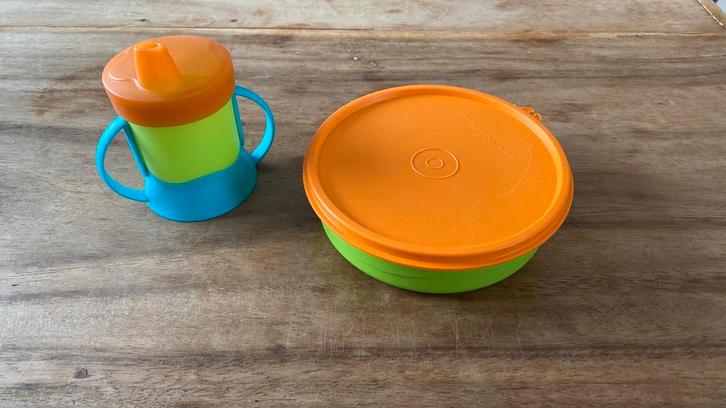Tupperware kinderbord en beker, Huis en Inrichting, Keuken | Tupperware, Zo goed als nieuw, Blauw, Groen, Oranje, Ophalen of Verzenden