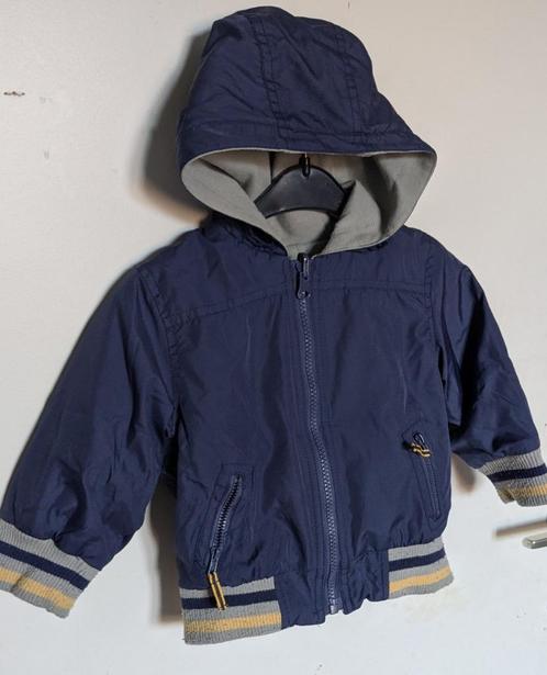 Veste réversible 18M, Kinderen en Baby's, Babykleding | Maat 86, Zo goed als nieuw, Jongetje, Jasje, Ophalen