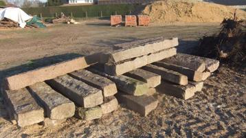 Arduine borduurs beschikbaar voor biedingen