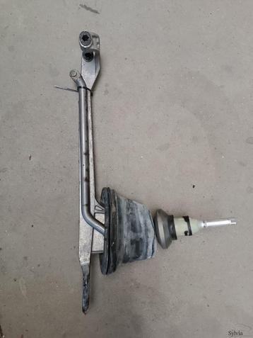 Schakel mechaniek schakelstang  BMW 5 serie F10 F11 25117592 beschikbaar voor biedingen