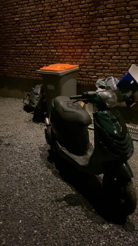 Piaggio zip 2takt b klasse waardepeiling, Fietsen en Brommers, Scooters | Piaggio, Zo goed als nieuw, Zip, Ophalen of Verzenden