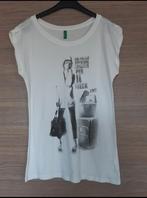 Benetton wit t-shirt met zwarte motieven maat XS, Kleding | Dames, Wit, Ophalen of Verzenden, Zo goed als nieuw, Maat 34 (XS) of kleiner