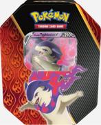 Pokémon Divergent powers: Tin - Hisuian Typhlosion V, Ophalen of Verzenden, Nieuw, Booster