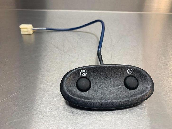 SCHAKELAAR Toyota Yaris (P1) (01-1999/11-2005), Auto-onderdelen, Dashboard en Schakelaars, Toyota, Gebruikt