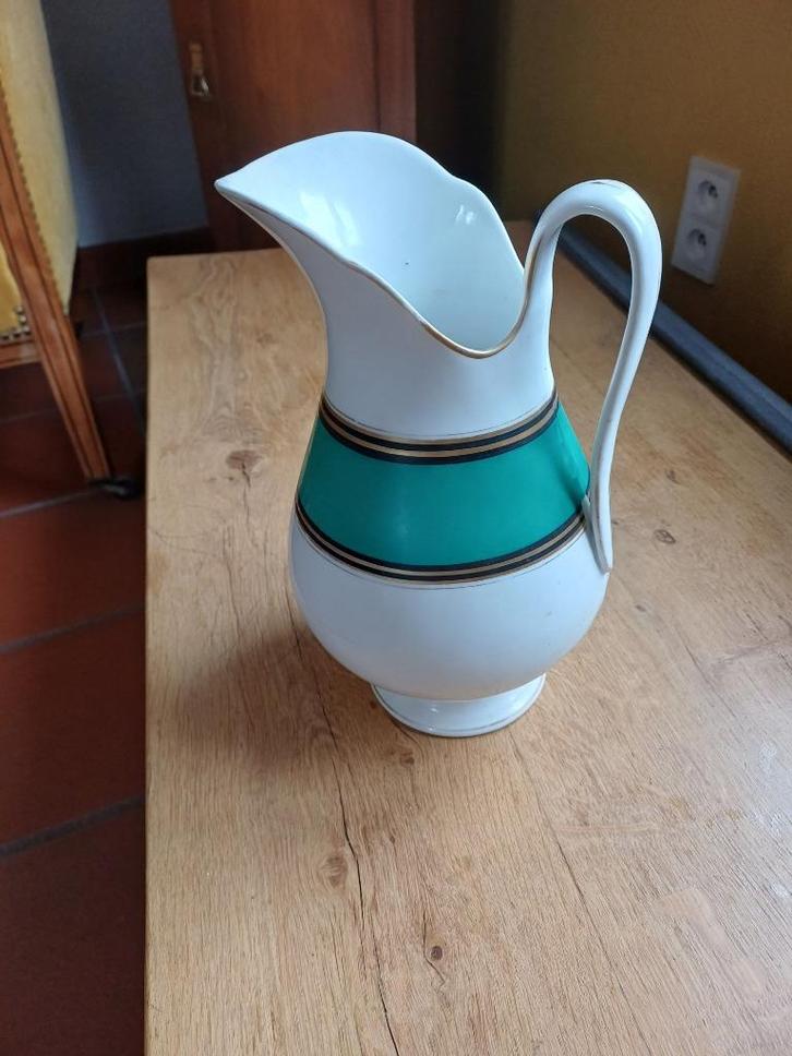 Pichet ou broc à eau, Antiek en Kunst, Antiek | Keramiek en Aardewerk, Ophalen of Verzenden