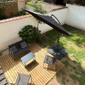 9 dalles de jardin  beschikbaar voor biedingen