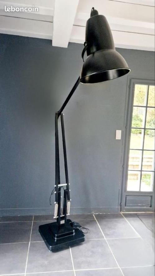 Anglepoise 1227 gigantische zwarte lamp, Huis en Inrichting, Lampen | Vloerlampen, Zo goed als nieuw, 200 cm of meer, Metaal, Ophalen