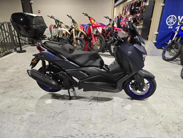 Yamaha XMAX125 1617km garantie tot 2029 beschikbaar voor biedingen