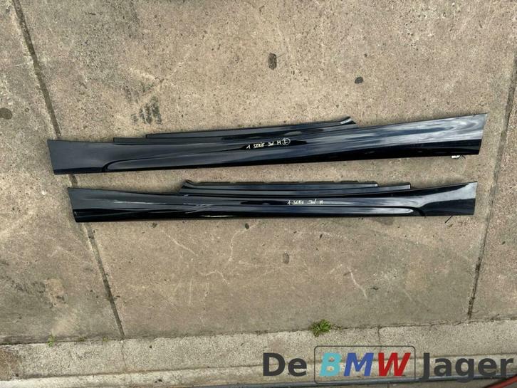 Sideskirt set M pakket BMW 1-serie E81 E82 E88 51778044663, Auto-onderdelen, Carrosserie, BMW, Gebruikt, Ophalen of Verzenden