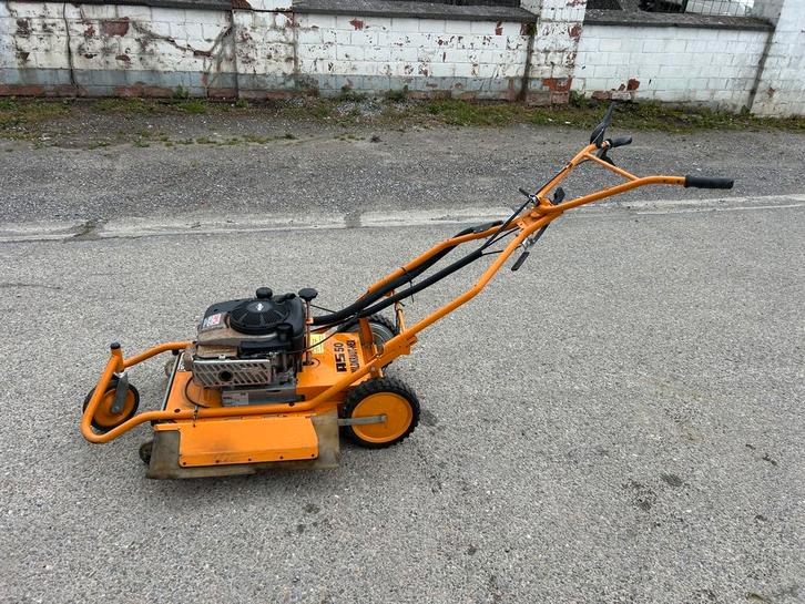 As motor AS50 Weedhex vloerborstel, Tuin en Terras, Grasmaaiers, Zo goed als nieuw, Ophalen of Verzenden