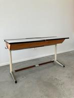 Vintage kinderbureau, Huis en Inrichting, Ophalen, Gebruikt, Bureau