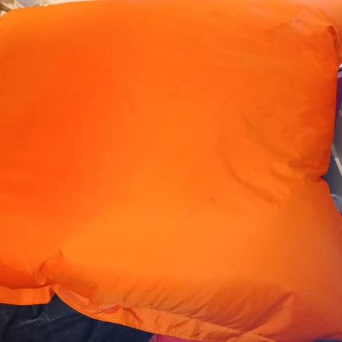Poef, Huis en Inrichting, Zetels | Voetbanken en poefs, Zo goed als nieuw, 100 tot 125 cm, 125 cm of meer, Rechthoekig, Stof, Ophalen