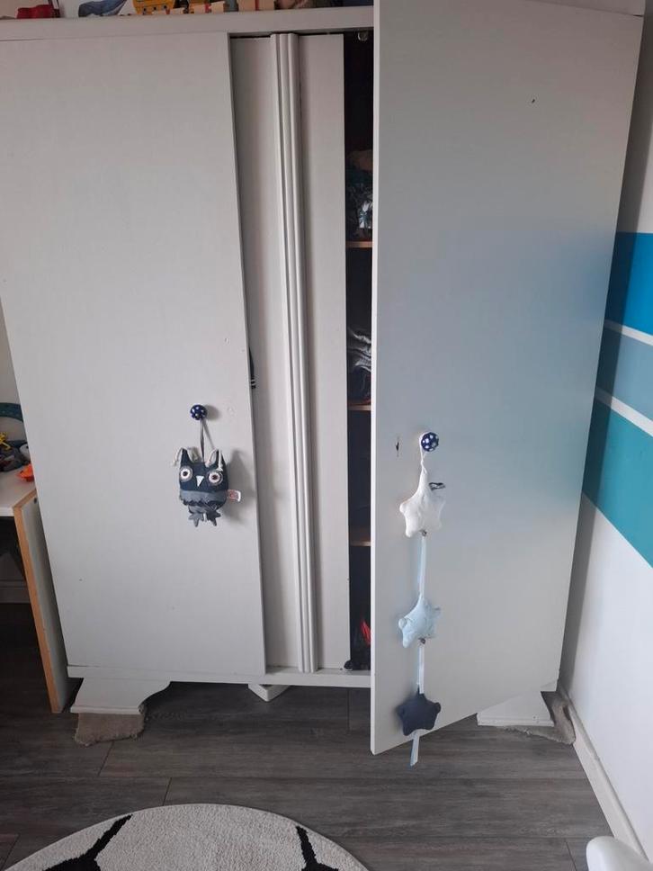 Vintage kledingkast kinder, Huis en Inrichting, Kasten | Kleerkasten, Zo goed als nieuw, 150 tot 200 cm, 100 tot 150 cm, 50 tot 75 cm