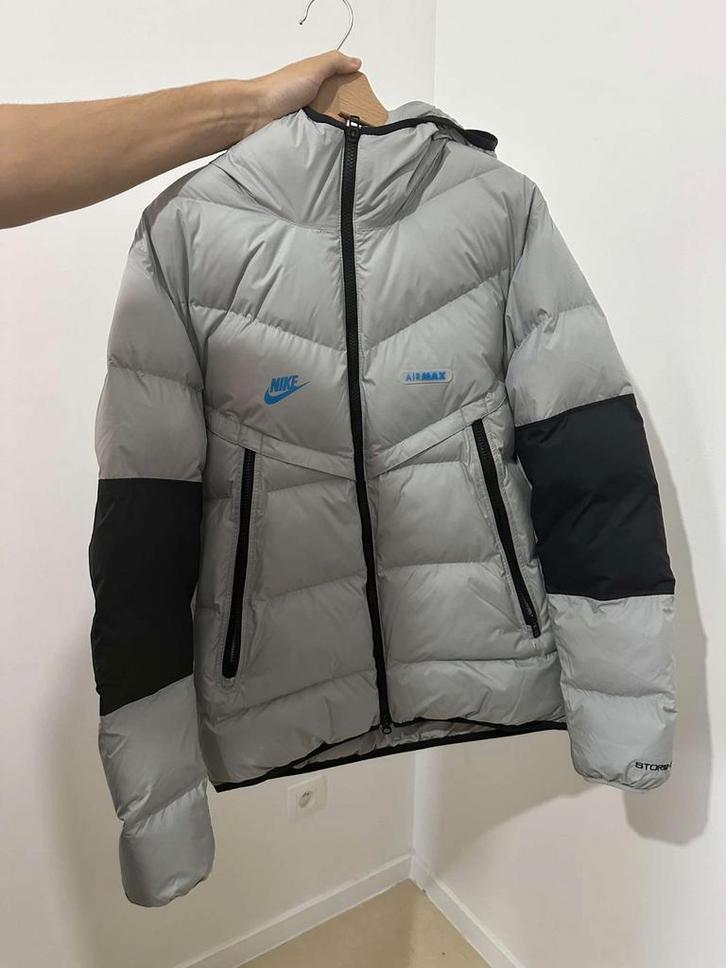 Nike airmax ‼️BIEDEN‼️, Kleding | Heren, Jassen | Winter, Zo goed als nieuw, Maat 48/50 (M), Grijs, Ophalen of Verzenden