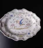 Plat en faïence de Moustiers, Antiek en Kunst, Ophalen of Verzenden