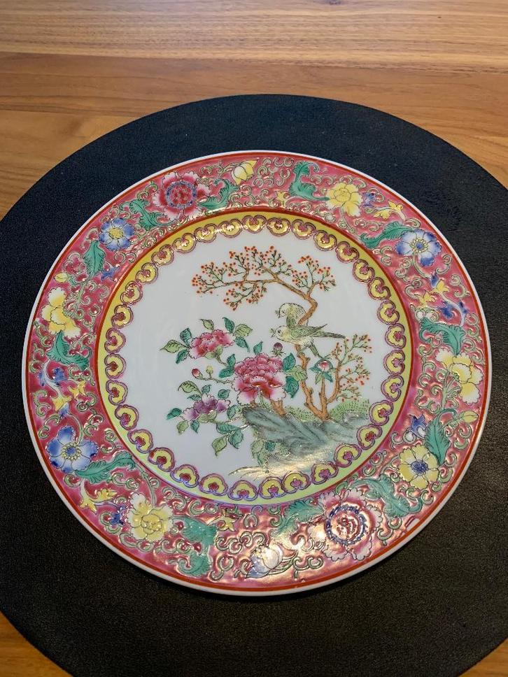 Porceleinen bloemen schotel jaren 60, Huis en Inrichting, Keuken | Servies, Nieuw, Schaal of Schalen, Overige stijlen, Porselein