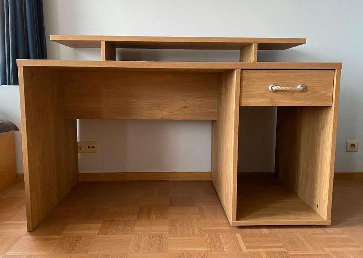 Bureau, Huis en Inrichting, Bureaus, Zo goed als nieuw, Bureau, Ophalen