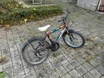 fiets 20 inch banden  (leeftijd 6-8 jaar), Fietsen en Brommers, Fietsen | Kinderfietsjes, Ophalen