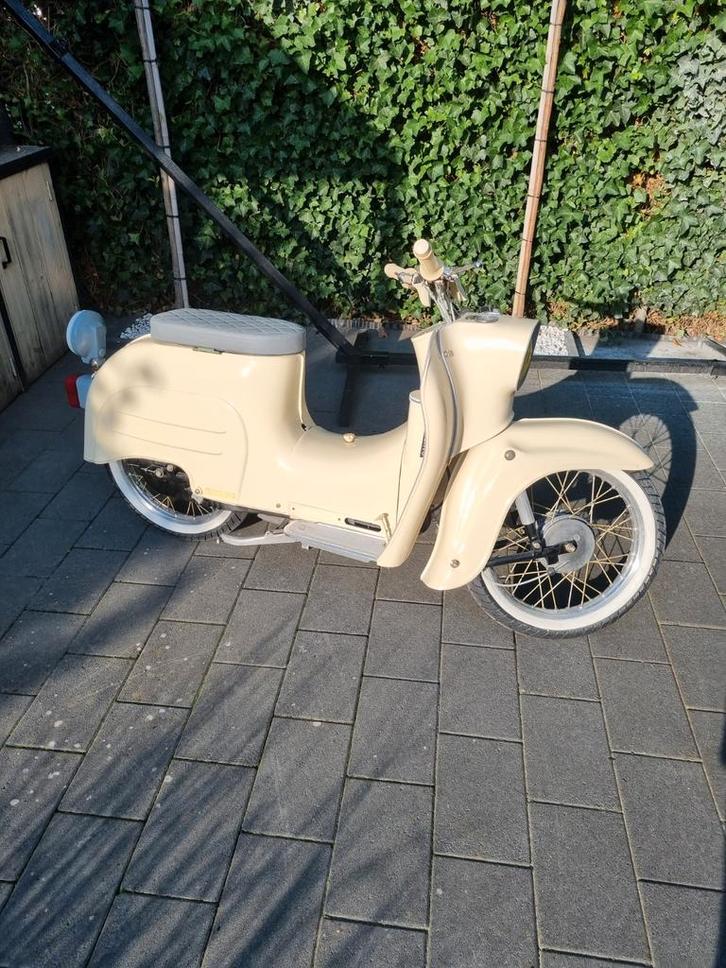 Simson schwalbe kr51/1, Fietsen en Brommers, Brommers | Oldtimers, Ophalen
