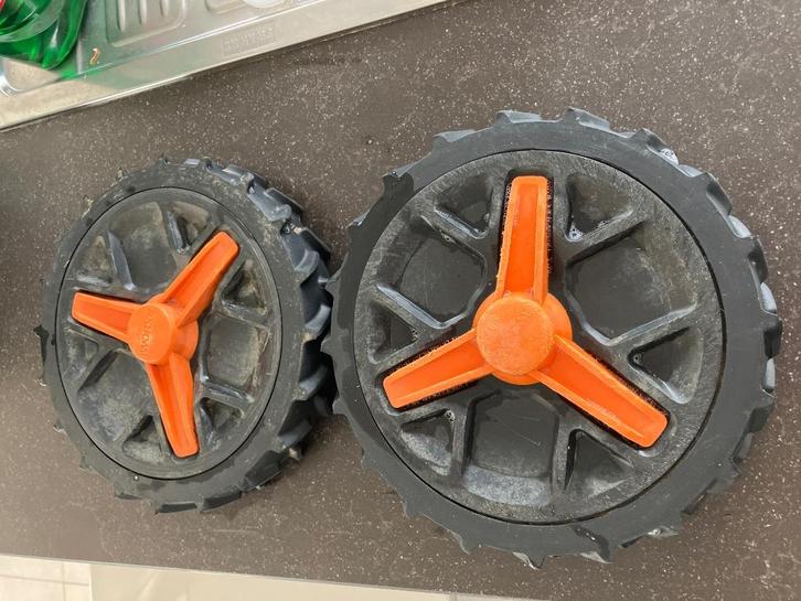 Worx landroid achterwielen, Tuin en Terras, Robotmaaiers, Zo goed als nieuw, Ophalen of Verzenden