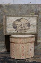 2 Stoffen doosjes met een prachtig stofje bekleed., Antiek en Kunst, Ophalen of Verzenden