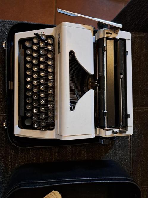 machine à écrire, Diversen, Typemachines, Zo goed als nieuw, Ophalen