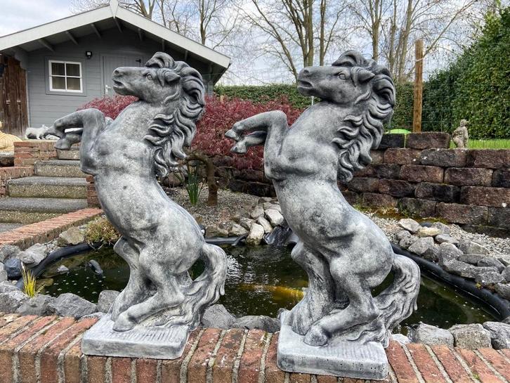 2 Steigerende Paarden, Tuin en Terras, Tuinbeelden, Nieuw, Dierenbeeld, Beton, Ophalen
