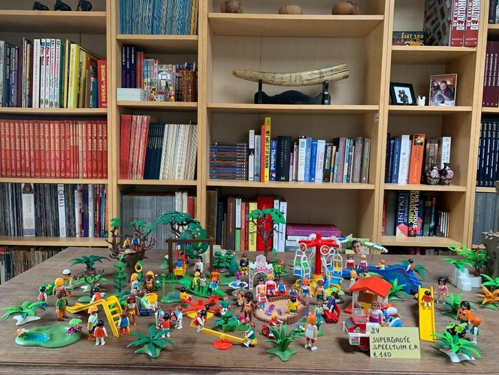 PLAYMOBIL 2V: SUPERGROTE SPEELTUIN MET VELE EXTRA'S, Kinderen en Baby's, Speelgoed | Playmobil, Zo goed als nieuw, Los Playmobil