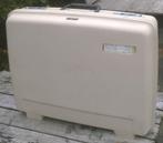 Koffer Delsey (57 x 44 x 18 cm), 50 tot 60 cm, Hard kunststof, Slot, Ophalen of Verzenden