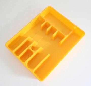 Space Age-ontwerp: vintage gele plastic lade-organizer beschikbaar voor biedingen