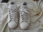 witte adidas sneakers maat 40,5, Kleding | Dames, Schoenen, Sneakers, Ophalen of Verzenden, Wit, Zo goed als nieuw