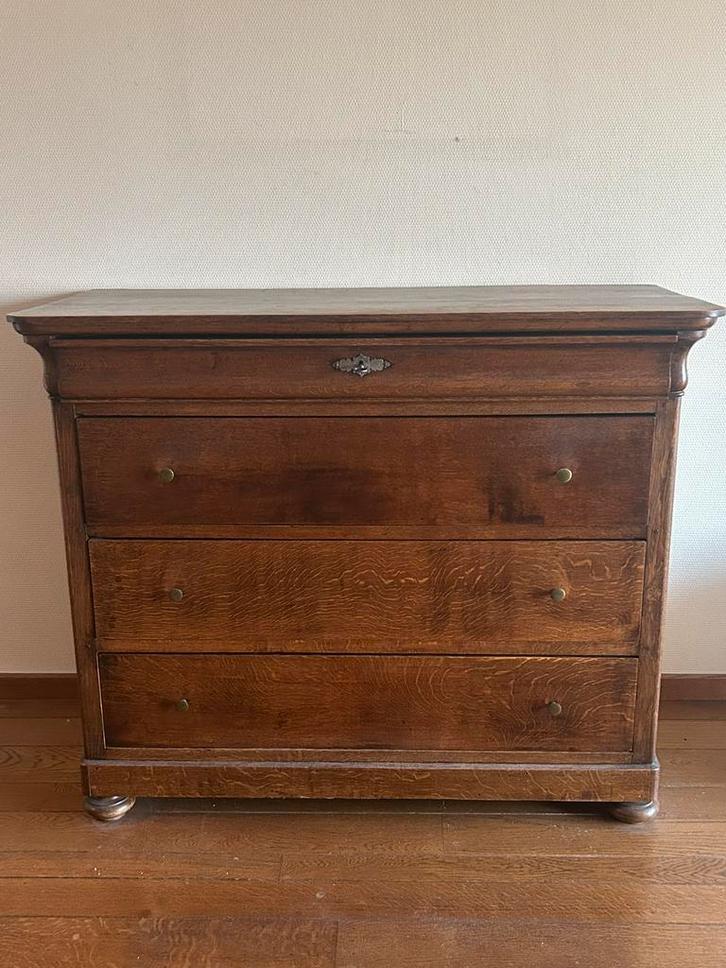 MOET VRIJDAG WEG: Louis-Philippe-stijl (circa 1830–1870)., Antiek en Kunst, Antiek | Meubels | Kasten, Ophalen