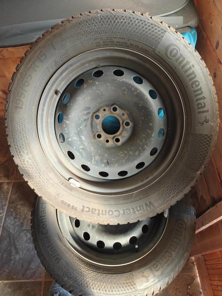 Complete Set Continental Winterbanden op Velg, Auto-onderdelen, Banden en Velgen, Band(en), Winterbanden, 15 inch, 195 mm, Personenwagen