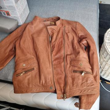 Leren damesvest, massimo dutti beschikbaar voor biedingen