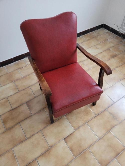 zetel fauteul retro / vintage (bordeaux rood), Huis en Inrichting, Fauteuils, Zo goed als nieuw, Hout, Leer, Overige materialen