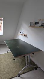Vitra Ad Hoc bureau (4 stuks beschikbaar), Huis en Inrichting, Bureaus, Ophalen, Zo goed als nieuw, Bureau